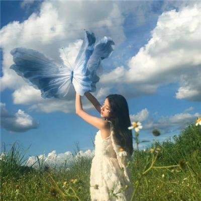 流量艺人绯闻澄清适得其反，服务器被挤瘫痪，三天三夜引热议